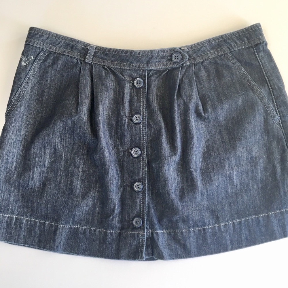 AEO Blue Denim Button Skirt Size 8